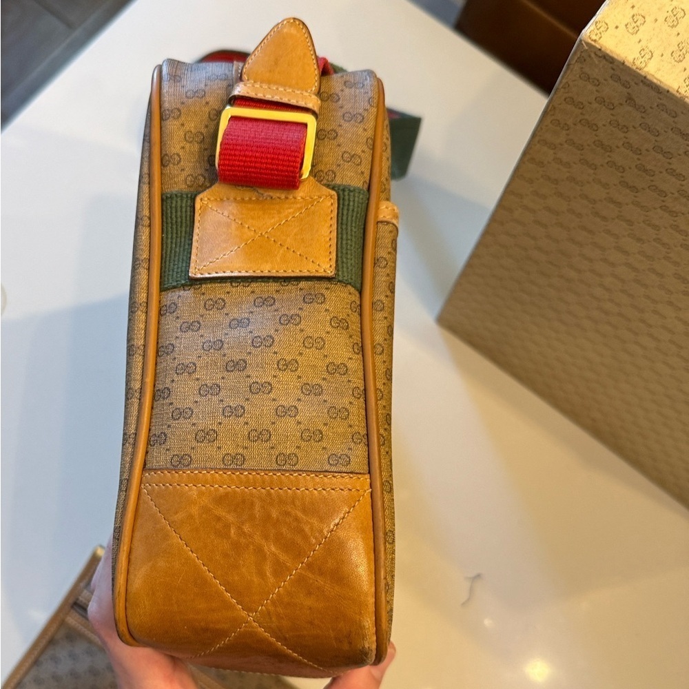 Vintage Gucci Bag with Original Box – Rare 80s Find! - Picture 10 of 13